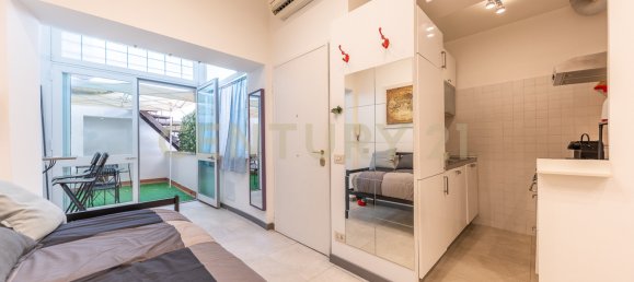 Квартира с 1 спальней в Рим, Италия № 275342 6