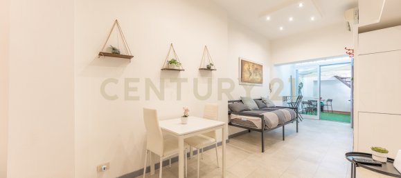 Квартира с 1 спальней в Рим, Италия № 275342 9