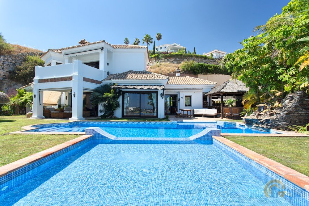 4 Schlafzimmer Villa in Marbella, Spain, Nr. 9978