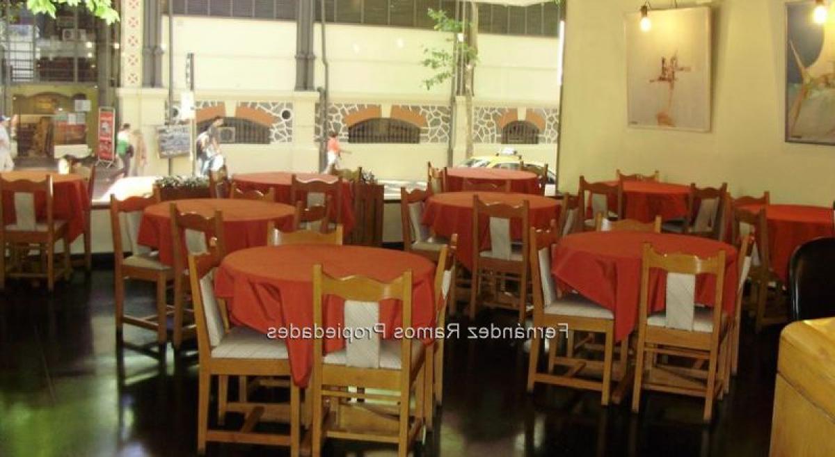 Bâtiment à Montevideo, Uruguay No. 16346