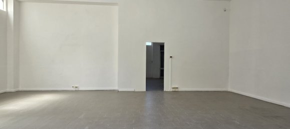Gewerbliche Immobilie in Pescara, Italy 260m², Nr. 305260 9