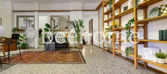 Квартира с 2 комнатами в Рим, Италия № 37572 20