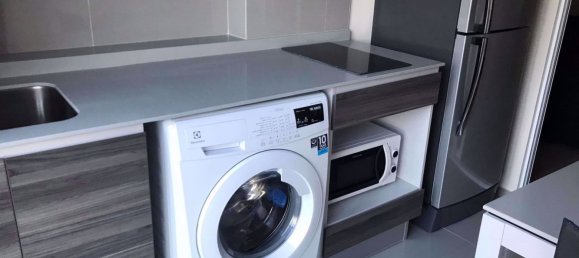 1 bedroom Condo in Huai Khwang, Thailand No. 9361 6