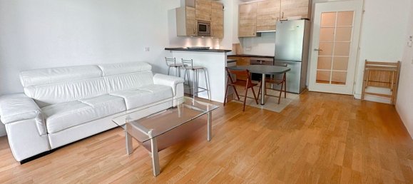 2 bedrooms Apartment in Maisons-Alfort, France No. 187194 3