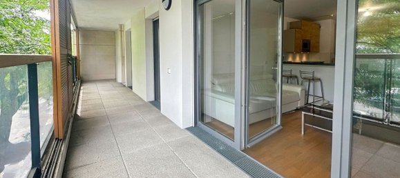 2 bedrooms Apartment in Maisons-Alfort, France No. 187194 5