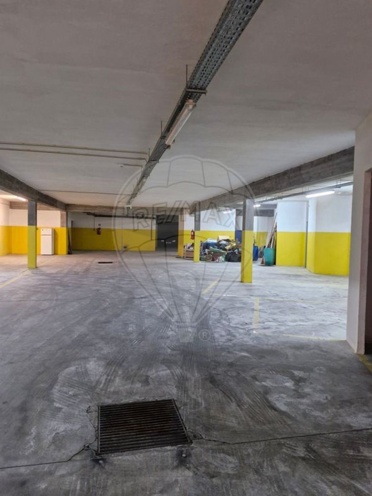 Garagem em Rio Tinto, Portugal 16 m² N.º 48190