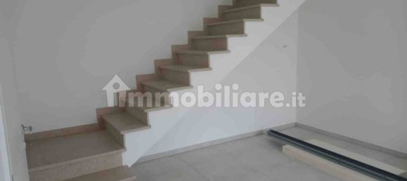 3 bedrooms House in Ravenna, Italy No. 87818 9