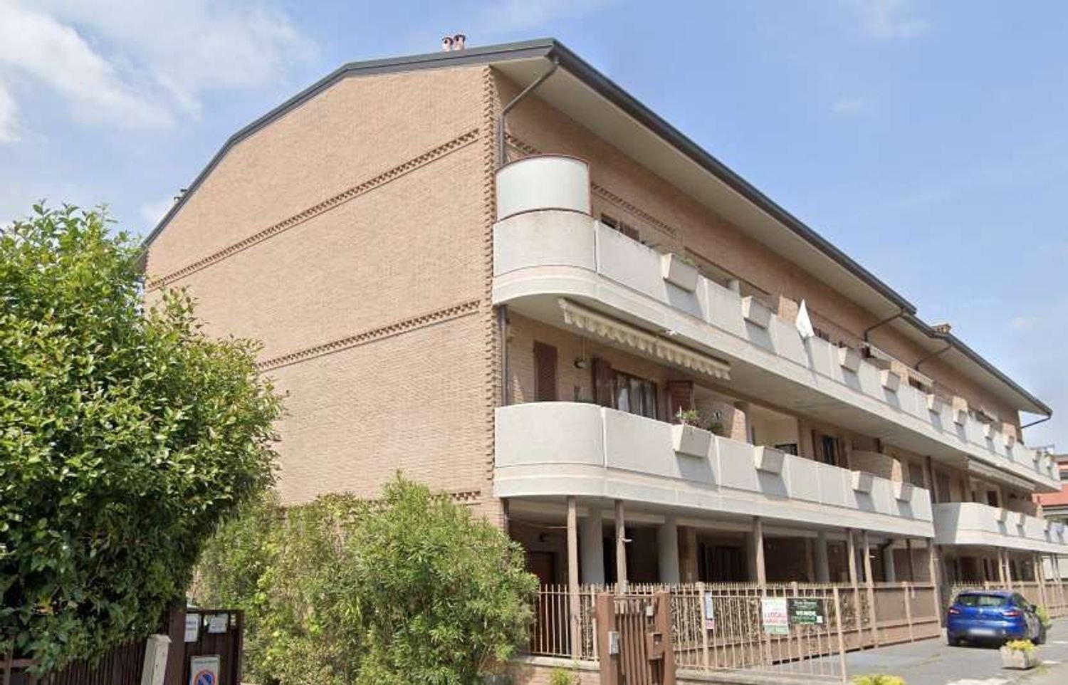 2 rooms Apartment in Giussano, Italy No. 182399