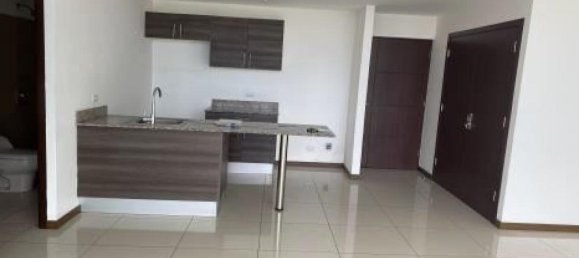 Apartamento com 2 quartos em condomínio em San Jose, Costa Rica N.º 393 2