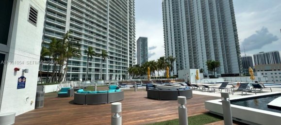 1 غرف نوم عقار تجاري في Miami, الولايات المتحدة رقم 615133 3