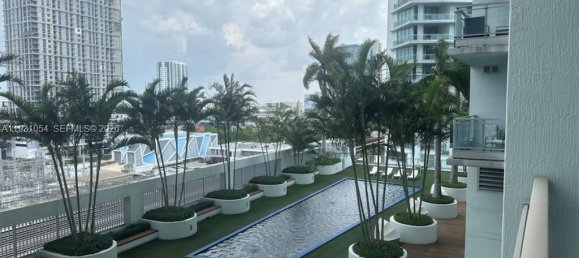 1 غرف نوم عقار تجاري في Miami, الولايات المتحدة رقم 615133 11