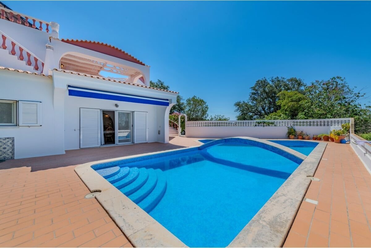 6 bedrooms Villa in Porches, Portugal No. 224281