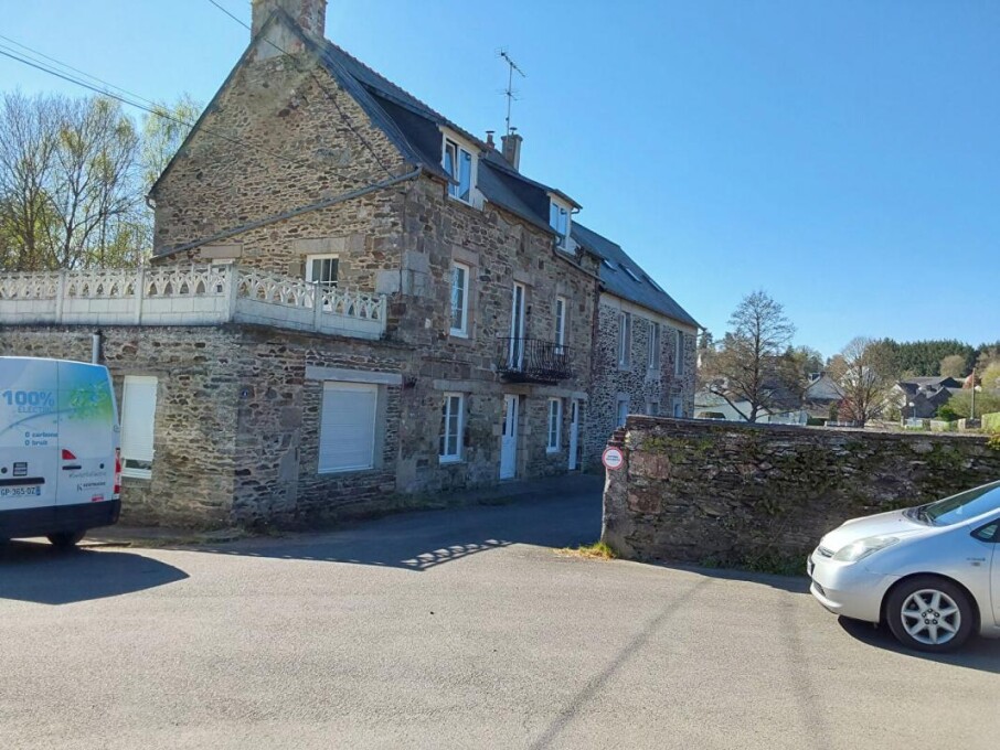 3 bedrooms House in Carhaix-Plouguer, France No. 318075