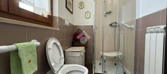 2 bedrooms Apartment in Arezzo, Italy No. 214421 33