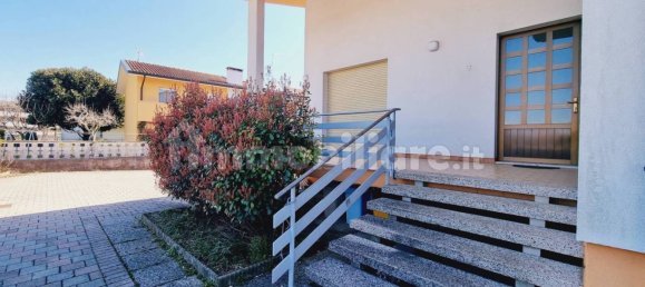 Villa T5 em Udine, Italy N.º 115824 3