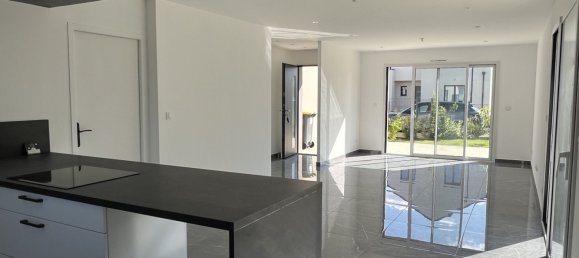 4 bedrooms House in Calvados, France No. 316814 4