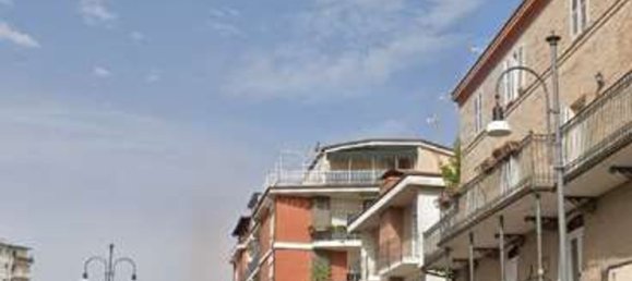 16 rooms House in Sant'Elpidio a Mare, Italy No. 296658 10