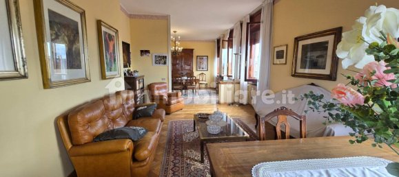 2 غرف نوم شقة في Reggio Emilia, Italy رقم 342269 20