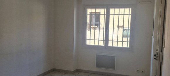 1 bedroom Apartment in Marseille, France No. 333986 2