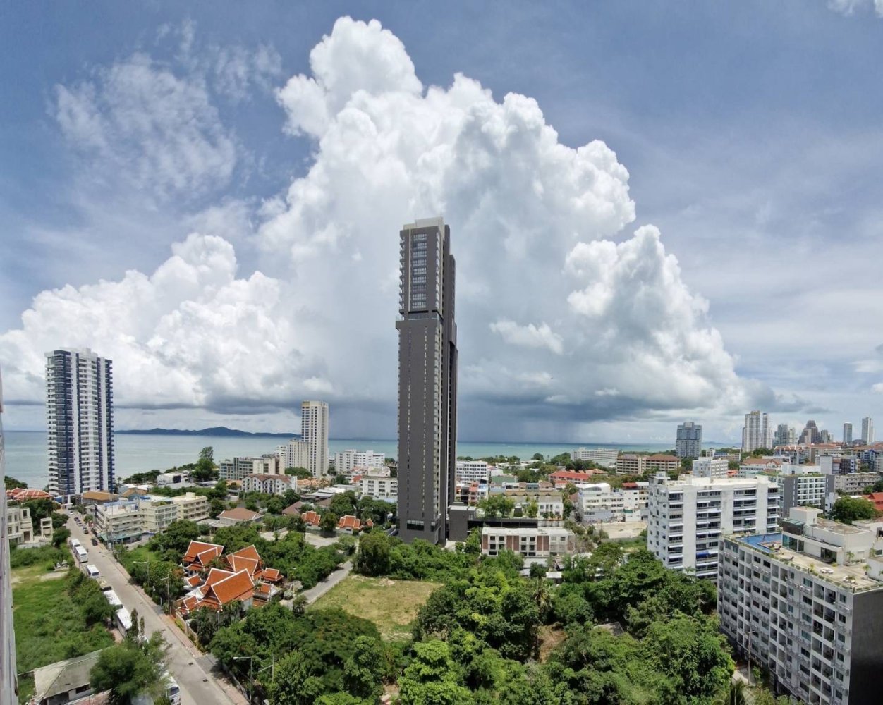 Studio in the Condo in Pattaya, Thailand No. 32941