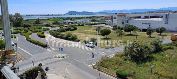 3 Schlafzimmer Wohnung in Quartu Sant'Elena, Italy, Nr. 282112 33