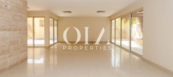 Villa T4 em Al Raha Gardens, UAE N.º 17007 15