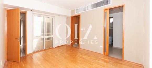 Villa T4 em Al Raha Gardens, UAE N.º 17007 13