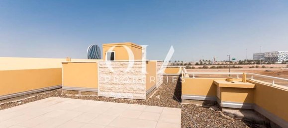Villa T4 em Al Raha Gardens, UAE N.º 17007 17