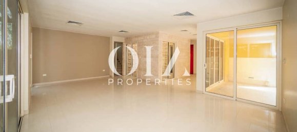 Villa T4 em Al Raha Gardens, UAE N.º 17007 3