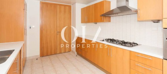 Villa T4 em Al Raha Gardens, UAE N.º 17007 7