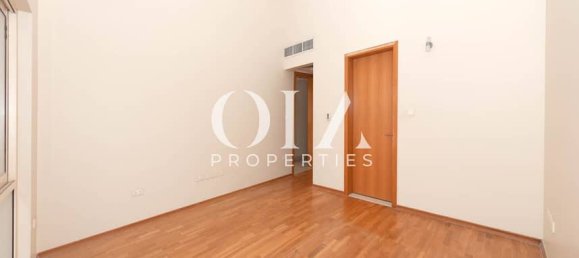 Villa T4 em Al Raha Gardens, UAE N.º 17007 4