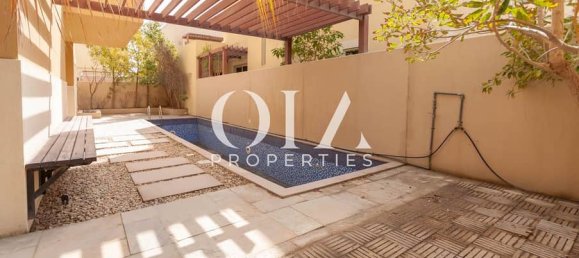 Villa T4 em Al Raha Gardens, UAE N.º 17007 18
