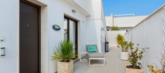 3 غرف نوم فيلا في Alicante, Spain رقم 176084 30