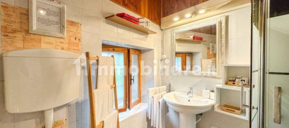 Casa T2 em Negrar, Italy N.º 297752 10