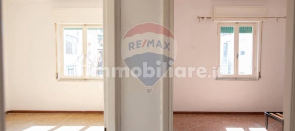 2 bedrooms Apartment in Ancona, Italy No. 374221 10