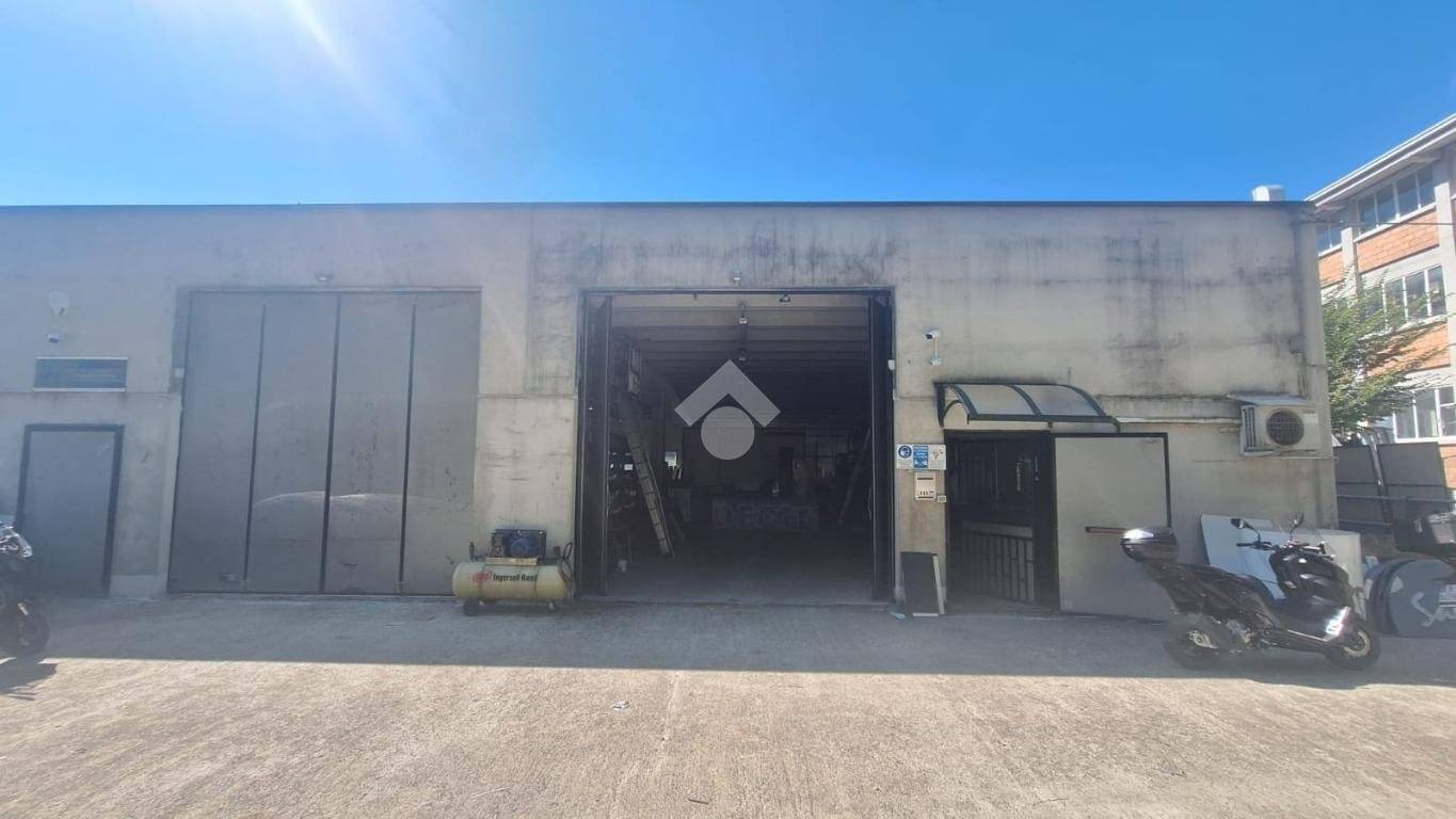 Lagerhaus in Sant'Olcese, Italy 500m², Nr. 270090