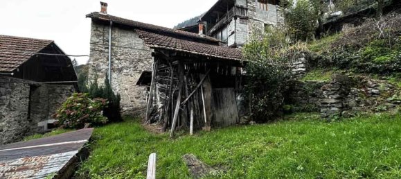 12-Zimmer Haus in Varallo, Italy, Nr. 115378 11
