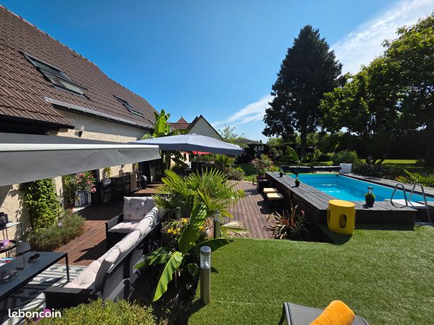 5 Schlafzimmer Schlösser in Crevecoeur-le-Grand, France, Nr. 314352