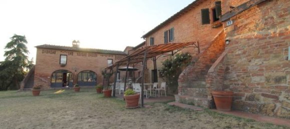 9 bedrooms House in Siena, Italy No. 196607 18