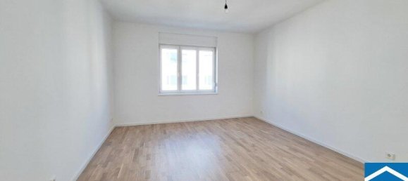 3 rooms Apartment in Wahring, Austria No. 144869 4