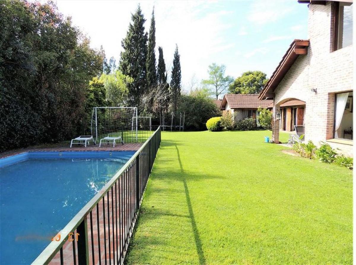 5 bedrooms House in Tigre, Argentina No. 87874