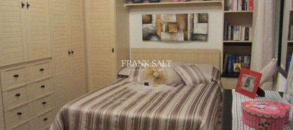 3 chambres Appartement à Hamrun, Malta No. 3844 8