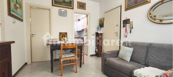 1 bedroom Apartment in Lucca, Italy No. 323916 3