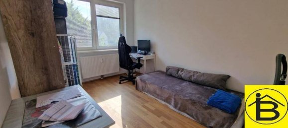 5 rooms Apartment in St. Polten, Austria No. 221750 3