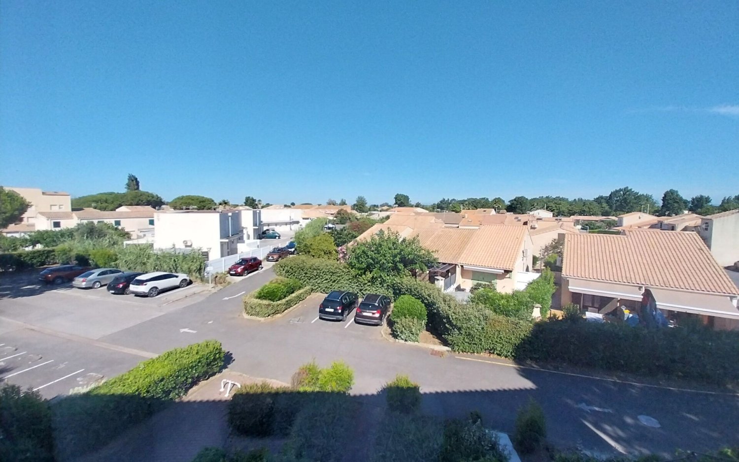 Apartamento de 2 habitaciónes en Marseillan, France No. 297826