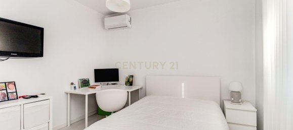 3 Schlafzimmer Doppelhaus in Cascais, Portugal, Nr. 327706 21