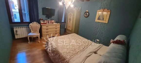 4 rooms Apartment in Venice, Italy No. 13730 9
