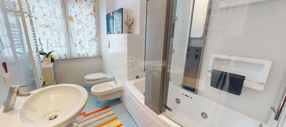 Квартира с 4 комнатами в Ладисполи, Италия № 24488 18