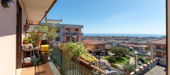 3 rooms Apartment in Gravina di Catania, Italy No. 56918 19