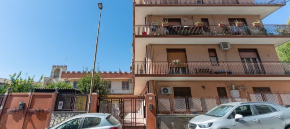 3 rooms Apartment in Gravina di Catania, Italy No. 56918 3